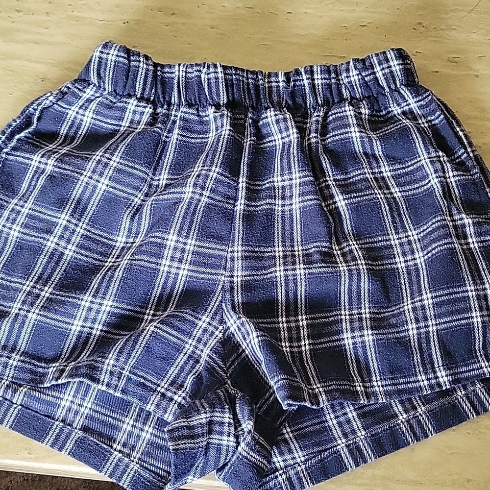 White and blue plaid women's lounge shorts